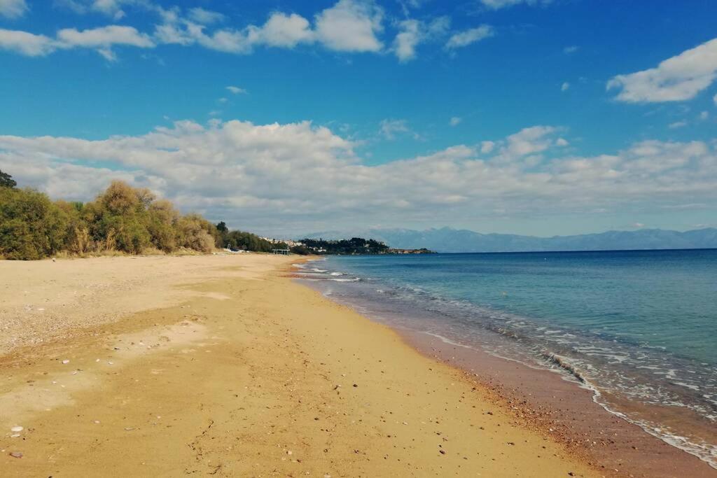 Über den Dächern von Koroni Exterior foto